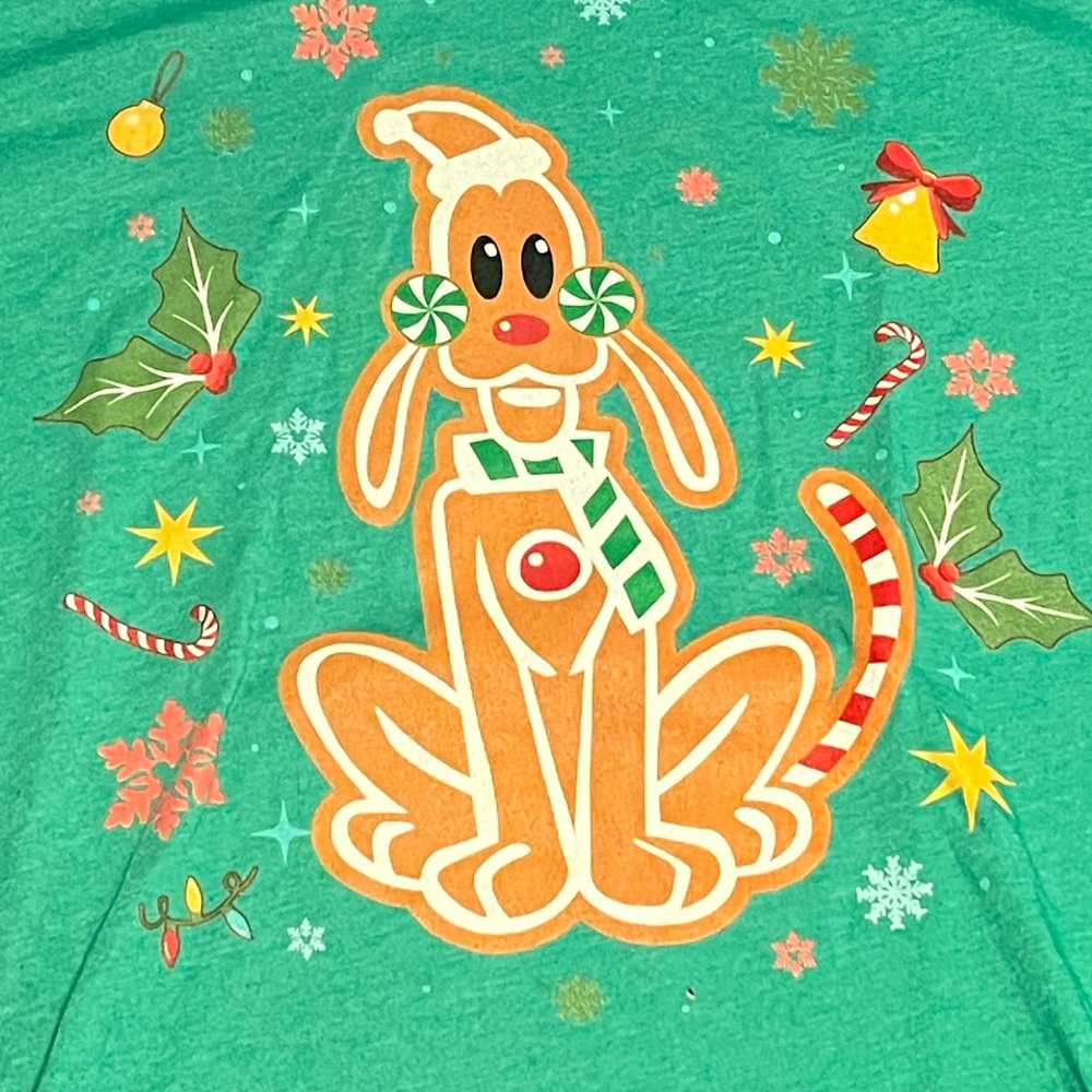 Custom never worn NWT men’s XL green gingerbread Pluto Disney Christmas shirt
